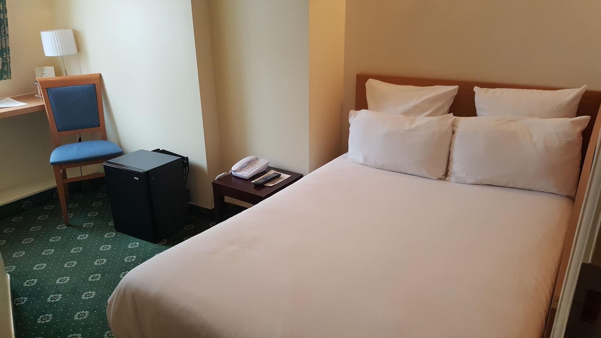 פריז Hotel Saint Cyr Etoile מראה חיצוני תמונה