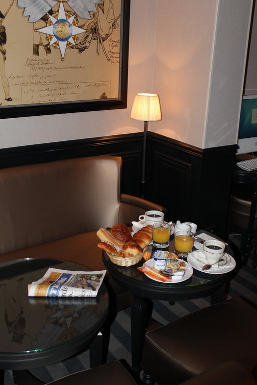 פריז Hotel Saint Cyr Etoile מראה חיצוני תמונה